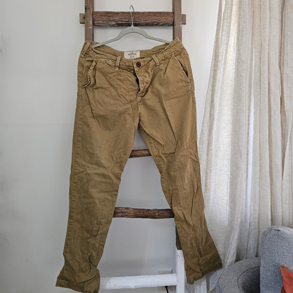 Hollister Men's Khaki Chino